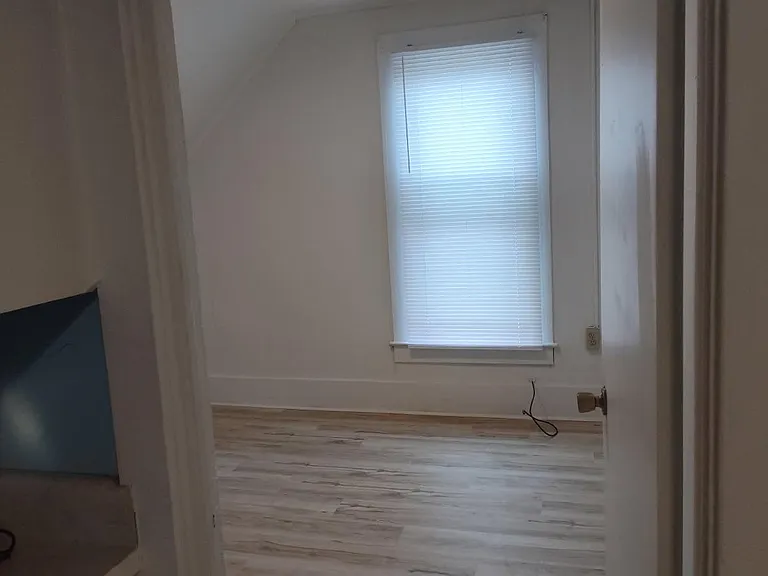 412 Walnut St #3 — Photo 3