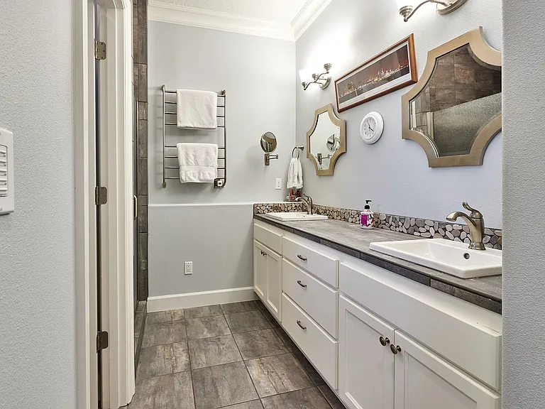 1328 S Water St — Photo 14