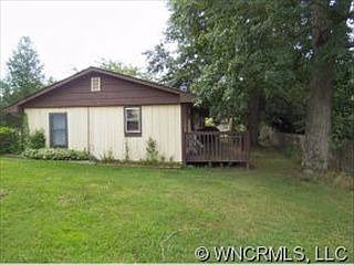 2nd image of 35 Sarah Ln