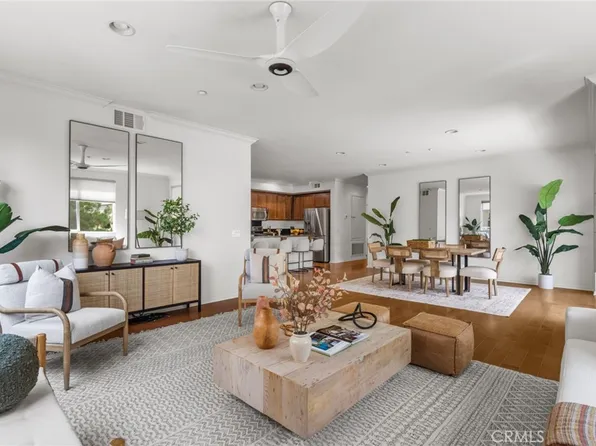 13028 Central Ave Unit 202, Hawthorne, CA 90250