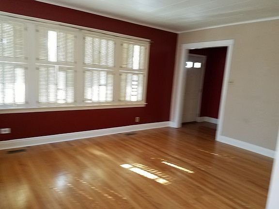 Front Entrance to Living Room