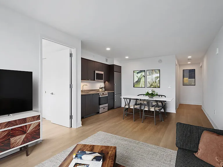 662 Pacific St #10N — Photo 1