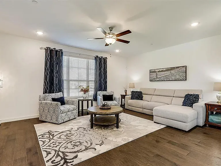 5841 Boulder Way — Photo 4