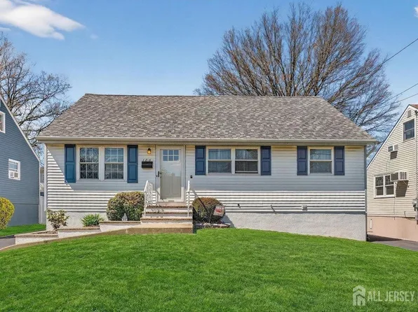 106 Worth St, Iselin, NJ 08830