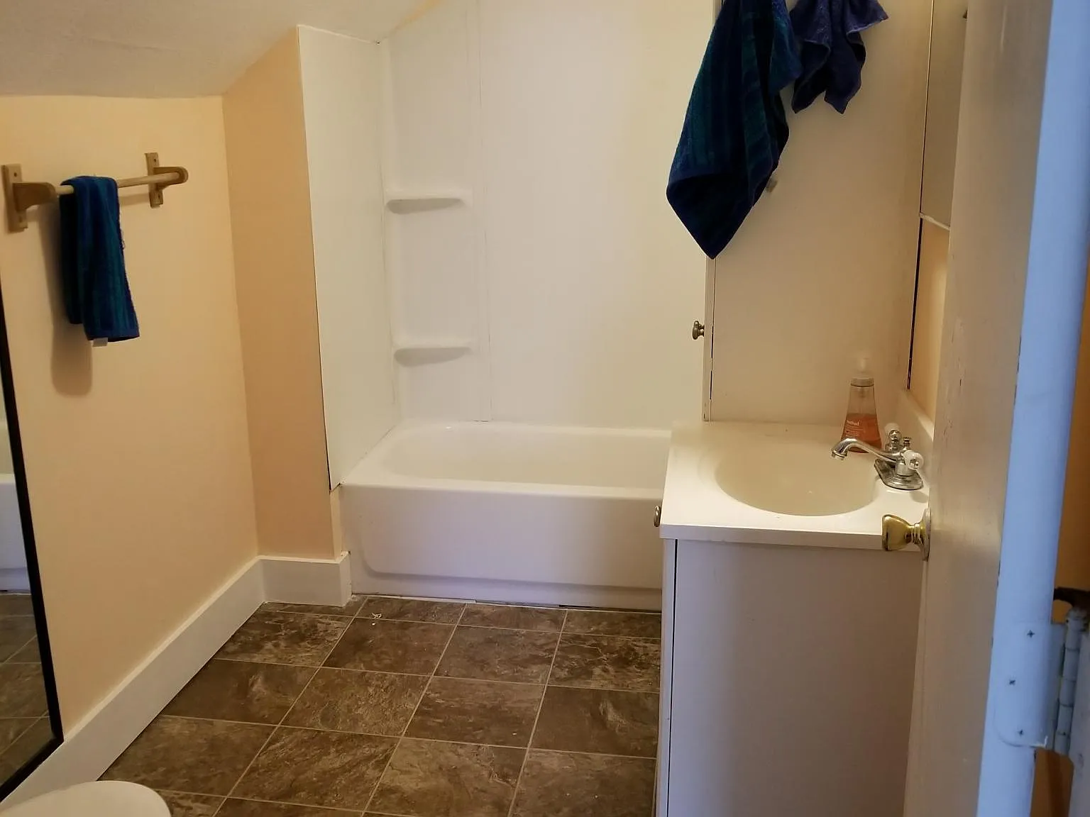 342 Cherry St — Photo 3