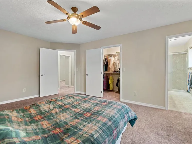 2104 S Century Ct — Photo 18