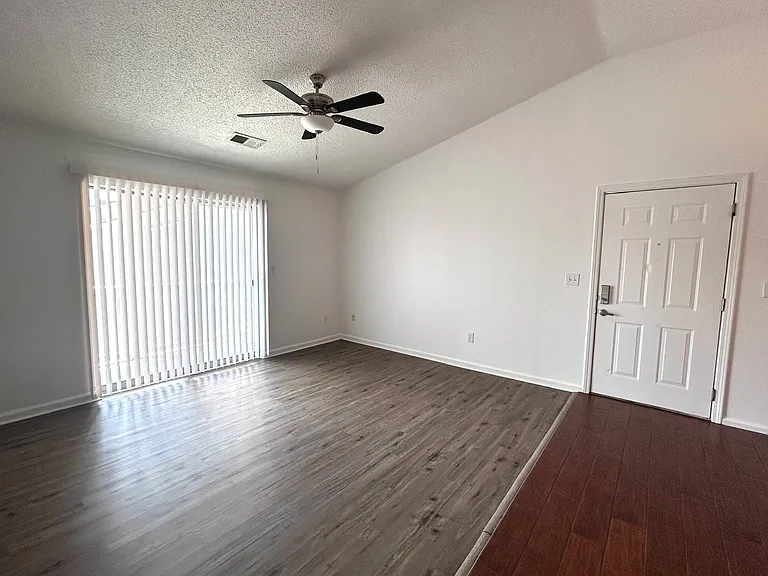Livingrm2_03092026