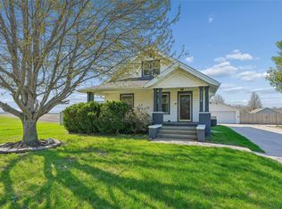 1115 S 13th Ave E, Newton, IA 50208