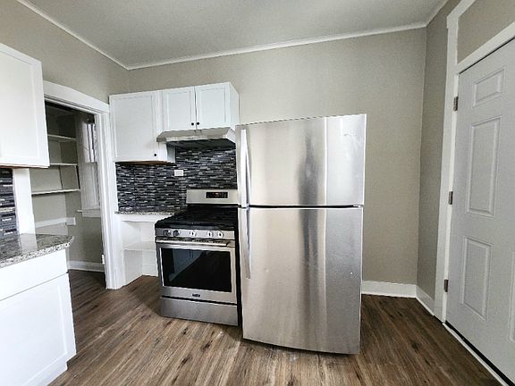 2nd image of 7850 S Burnham Ave #2N