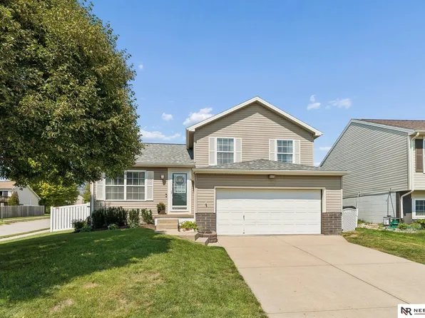 17772 Margo St, Omaha, NE 68136