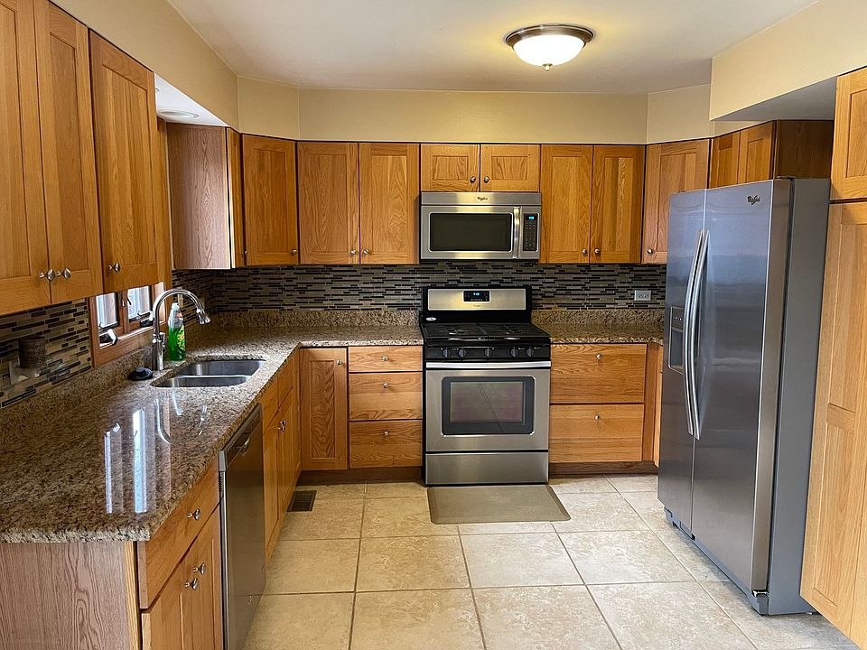 2nd image of 5501 Lucina Ave