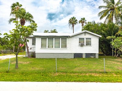 19461 Canal Dr, Sugarloaf Key, FL, 33042