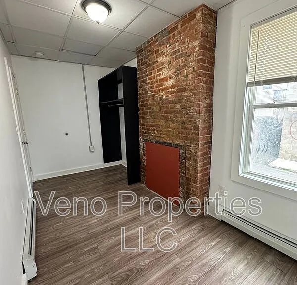 5 Marshall St #1 — Photo 8