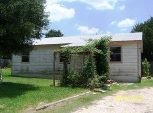 206 Monterrey St #A, Elgin, TX 78621