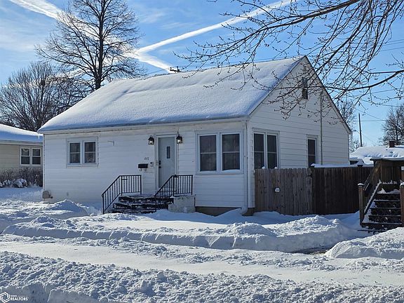 2nd image of 441 Lincoln Ave