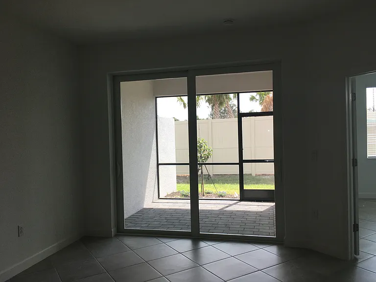 8077 Shore Lake Dr — Photo 14