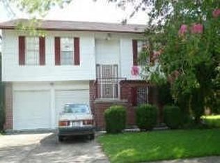 12203 Barrett Brae Dr, Houston, TX 77072