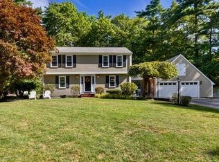 33 Beechtree Rd, Hanover, MA 02339