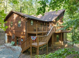 3469 Sugar Maple Loop Rd, Sevierville, TN 37862
