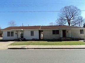 1st image of 4826 Sycamore St