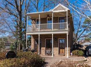214 S 17th St, Oxford, MS 38655