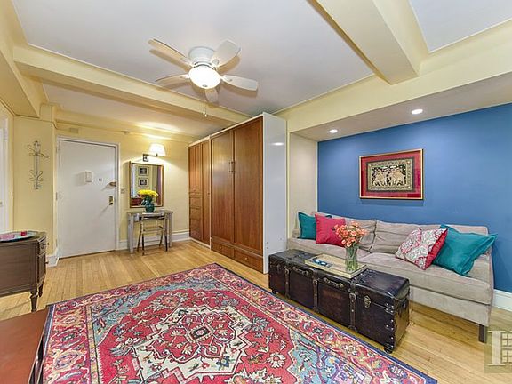 2nd image of 304 W 75th St APT 3E