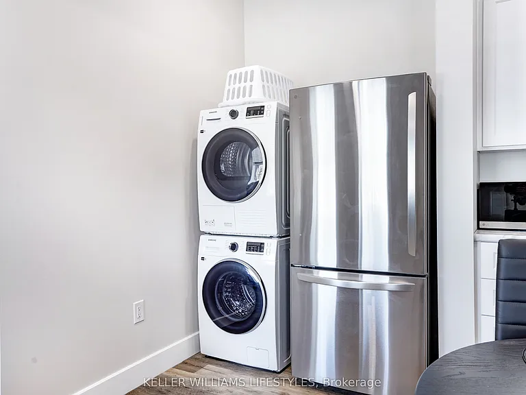 537 Talbot St #10 — Photo 15