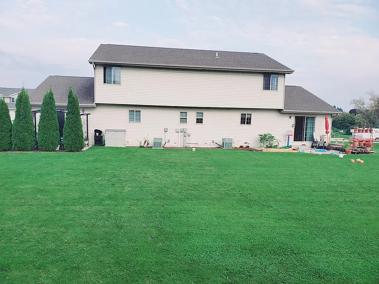 4620 Fox Grove Rd — Photo 4