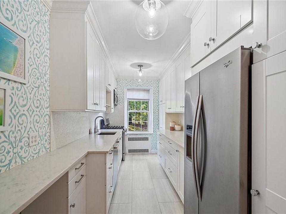 1st image of 21 N Chatsworth Avenue #2N