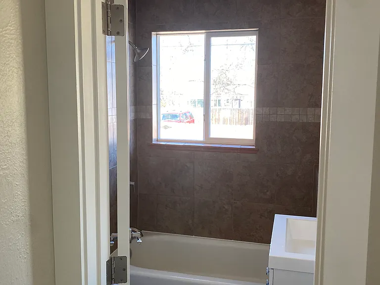 3224 Ash St — Photo 17