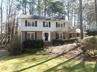 468 Fieldstone Ct, Lilburn, GA 30047