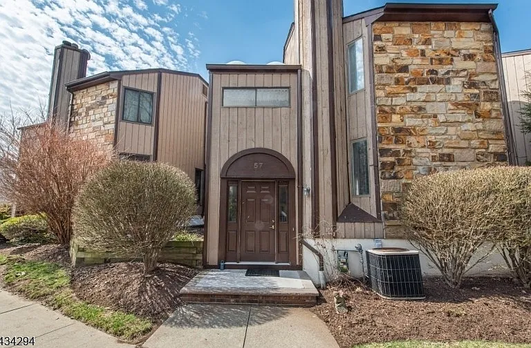 57 Edinborough Ct — Photo 1