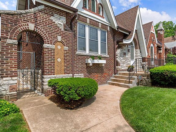 3rd image of 3839 French Ct