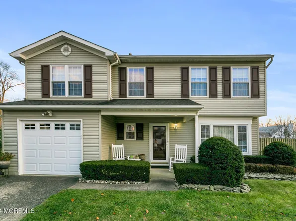 7 Briartwist Lane, Howell, NJ 07731