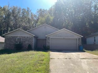 105 Carman Ln, Benton, AR 72015