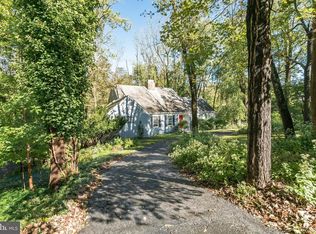 101 Jacobs Creek Rd, Ewing, NJ 08628