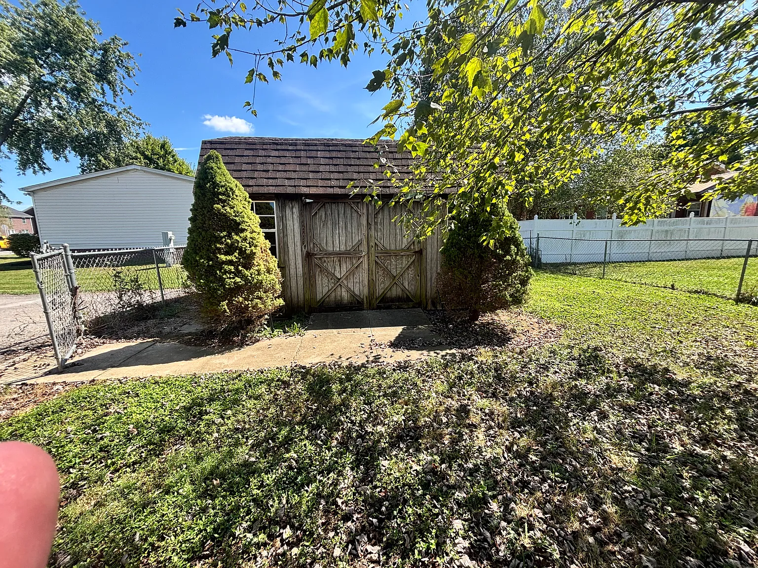 3 bed, 1300 sqft, $1,700 — Photo 4