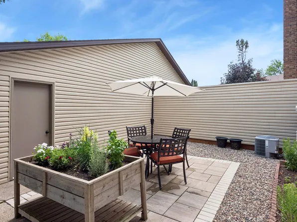 4681 Horten Point, Eagan, MN 55122