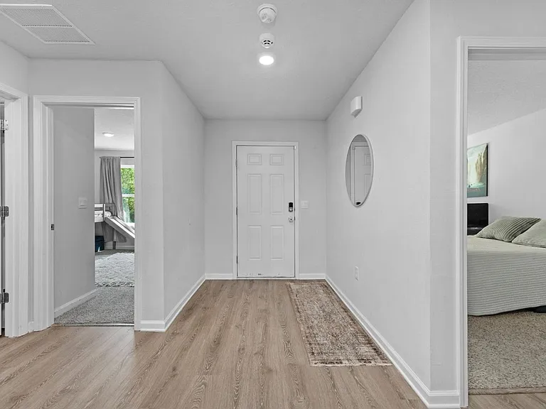 6537 Torrey Pines Trce — Photo 3