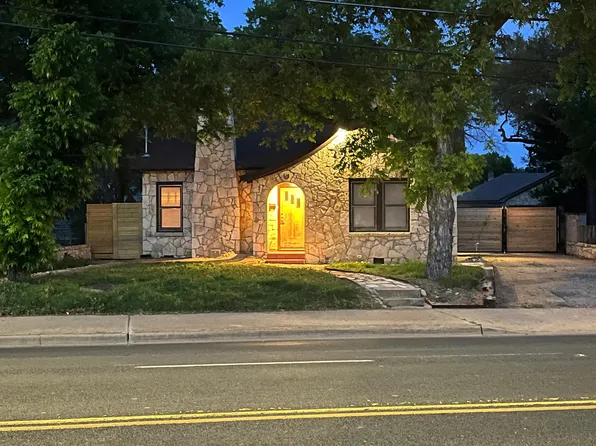 3803 Red River St, Austin, TX 78751