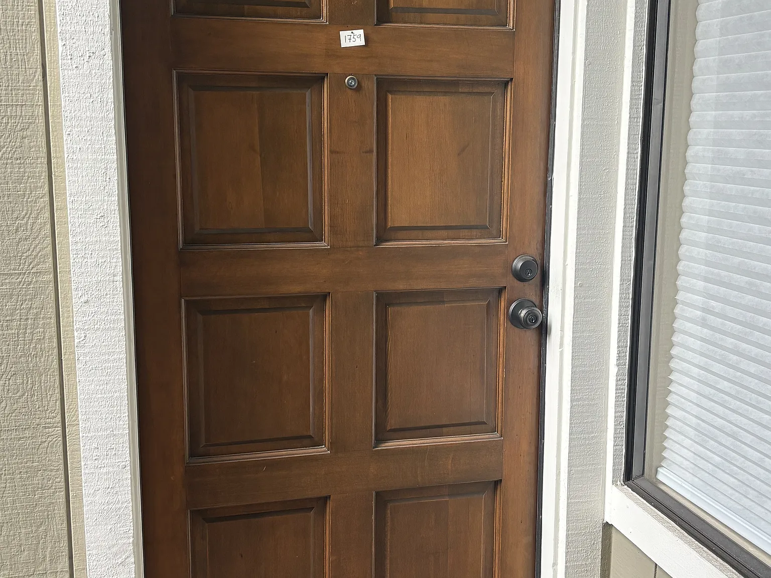 1 bed, 900 sqft, $3,000 — Photo 1