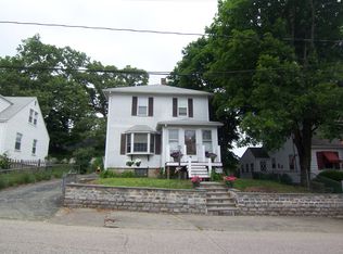 90 Commonwealth Ave, Dedham, MA 02026