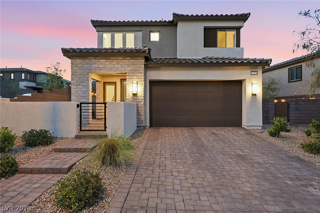3 bed, 2.5 bath, 2065 sqft, $3,500 — Photo 1