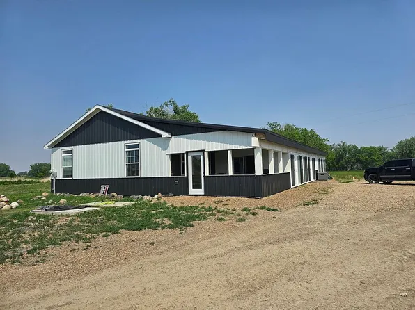 144 Hinsdale Rd N, Hinsdale, MT 59241