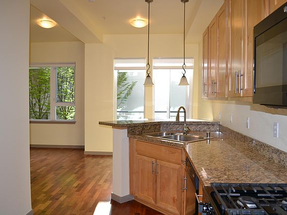 2nd image of 375 Kirkland Ave APT 103