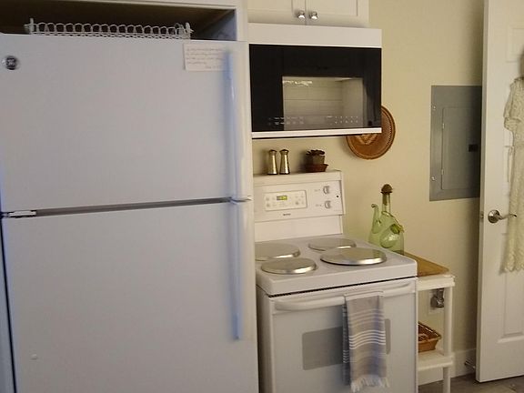 3rd image of 6288 Bayberry Ave #1