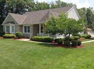 7297 Clark State Rd, Blacklick, OH 43004