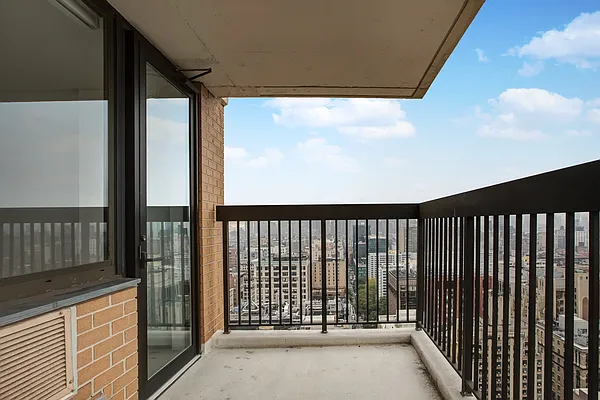 Rented by Algin Management | media 17