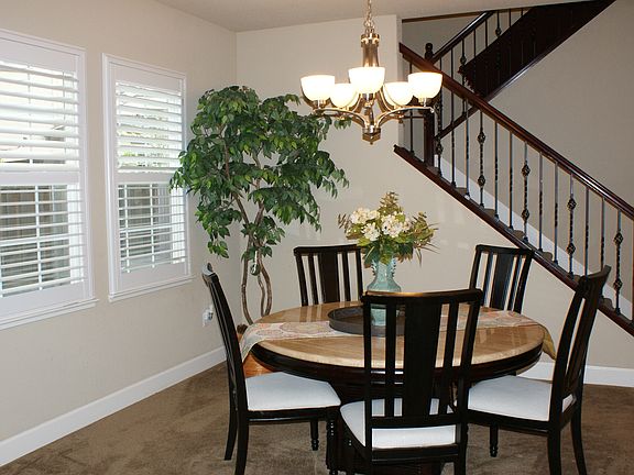 3rd image of 936 N Campania Ct