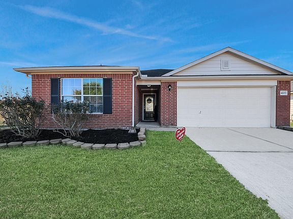 2nd image of 4203 Fielder Green Ln